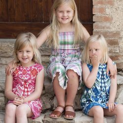 Las hijas de los Príncipes de Holanda durante sus vacaciones en Italia