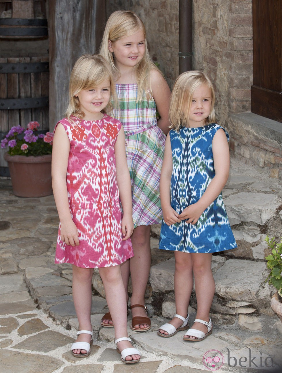 Catharina-Amalia, Alexia y Ariane de Holanda posan durante sus vacaciones en Italia