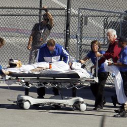 Los médicos evacuaron a Dan Wheldon del circuito