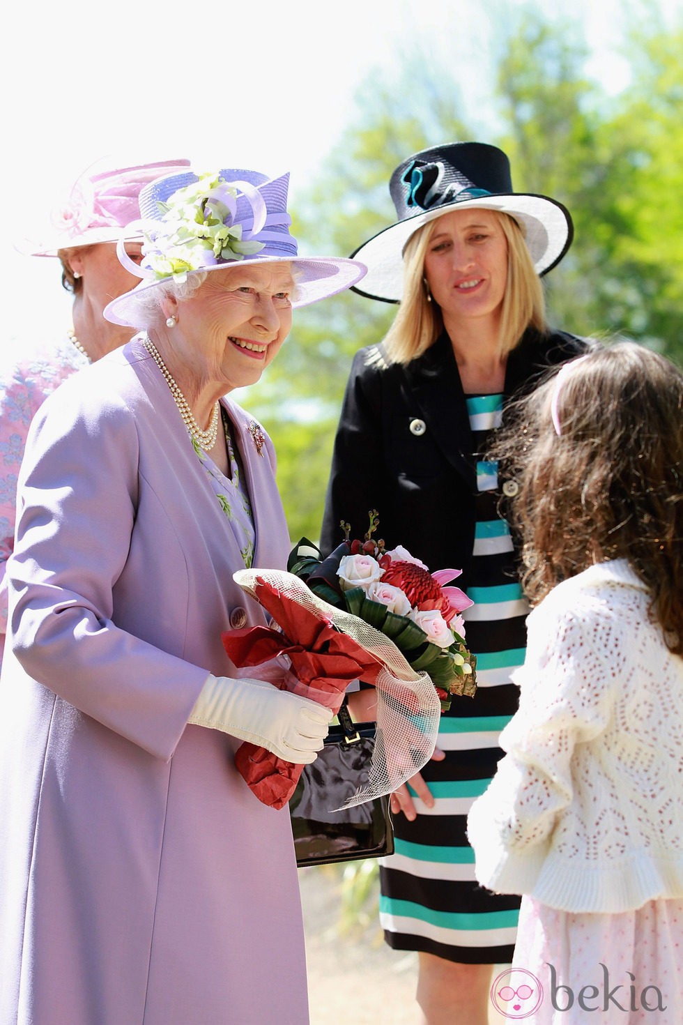 Isabel II de Inglaterra y el duque de Edimburgo en su visita a Australia