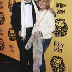 Paco Valladares y Lydia Lozano en el estreno del musical 'El Rey León' en Madrid