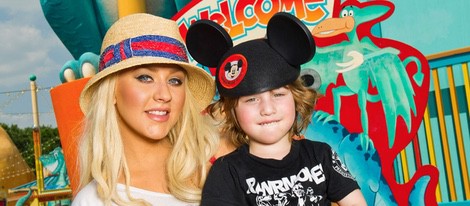 Christina Aguilera y su hijo Max Liron