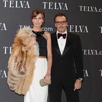 Nieves Álvarez y su marido Marco Severini en los Premios T de Moda de Telva 2011