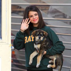 Selena Gomez y su perrito 'Bailer'