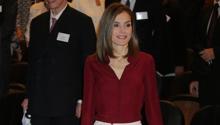 La Reina Letizia en una reunión de la Fundación Amigos del Museo del Prado