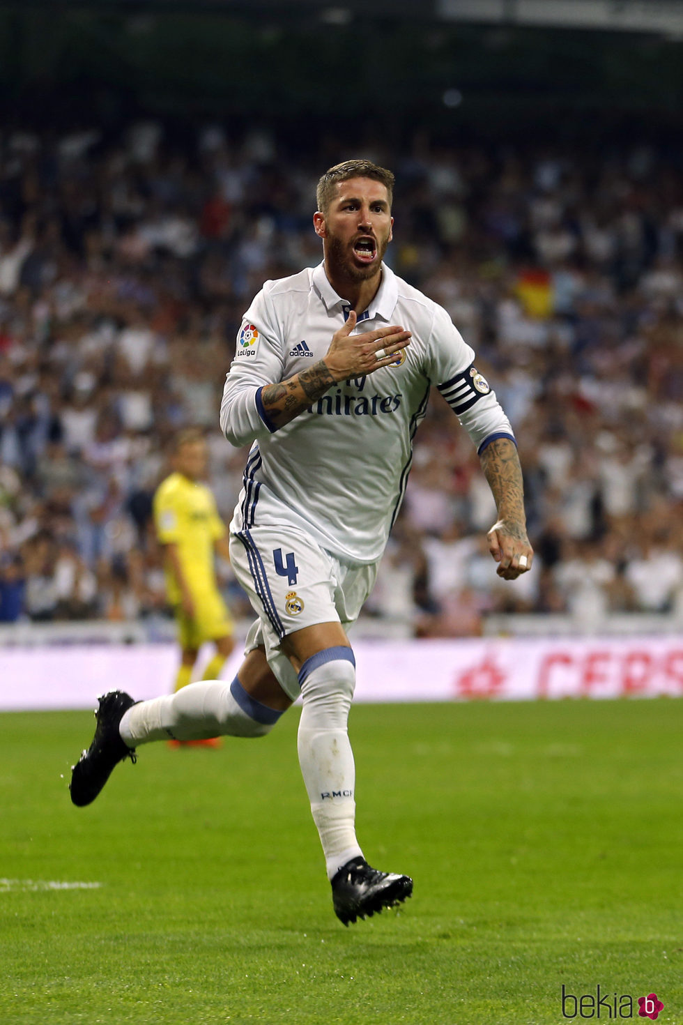 Sergio Ramos celebrando un gol frente al Villarreal en ...