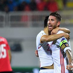 Sergio Ramos lamentándose en el Albania-España