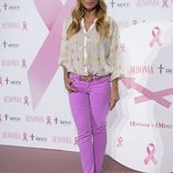 Marta Sánchez en la presentación de la campaña contra el cáncer de mama 2016