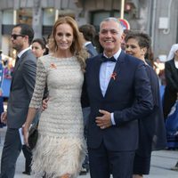 Juan Ramón Lucas y Sandra Ibarra en los Premios Princesa de Asturias 2016