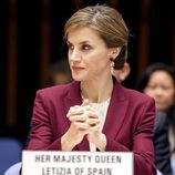 La Reina Letizia defendiendo la lactancia materna en un congreso de la OMS en Ginebra