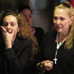 Rocío Carrasco llora la muerte de su madre Rocío Jurado