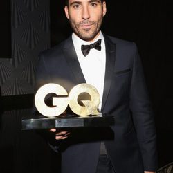 Miguel Ángel Silvestre premiado por GQ México