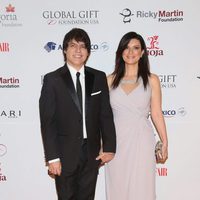 Laura Pausini y Paolo Carta en la gala Global Gift de México