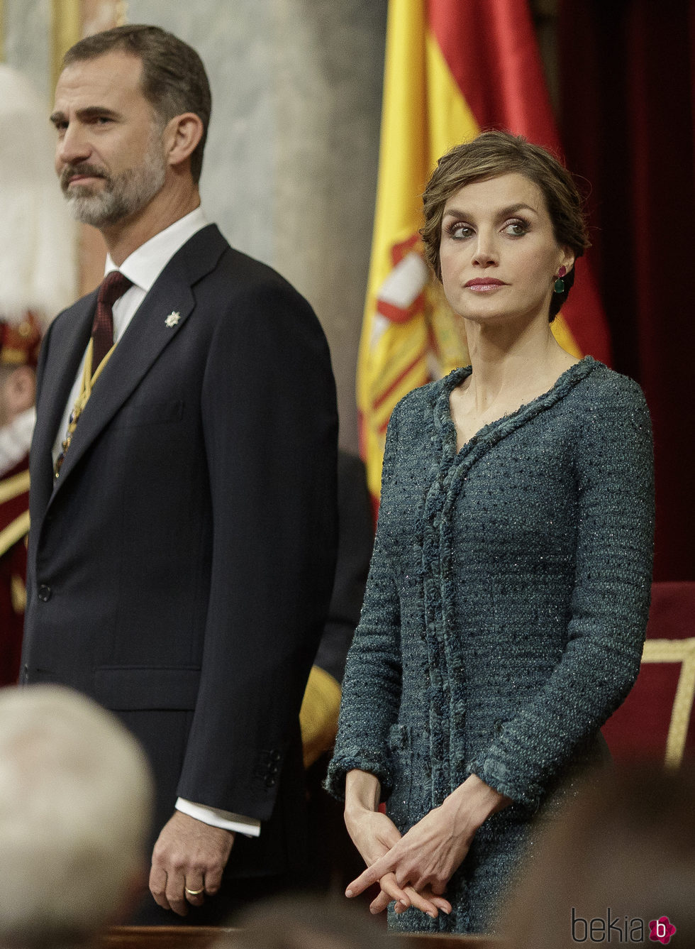 La Reina Letizia, muy seria junto al Rey Felipe VI durante la Apertura de la XII Legislatura Española