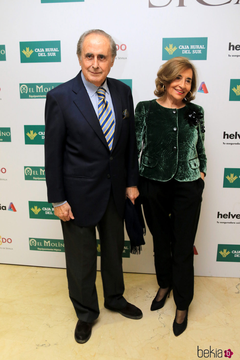 Jaime Peñafiel y su mujer Carmen en el Salón Internacional del Caballo 2016
