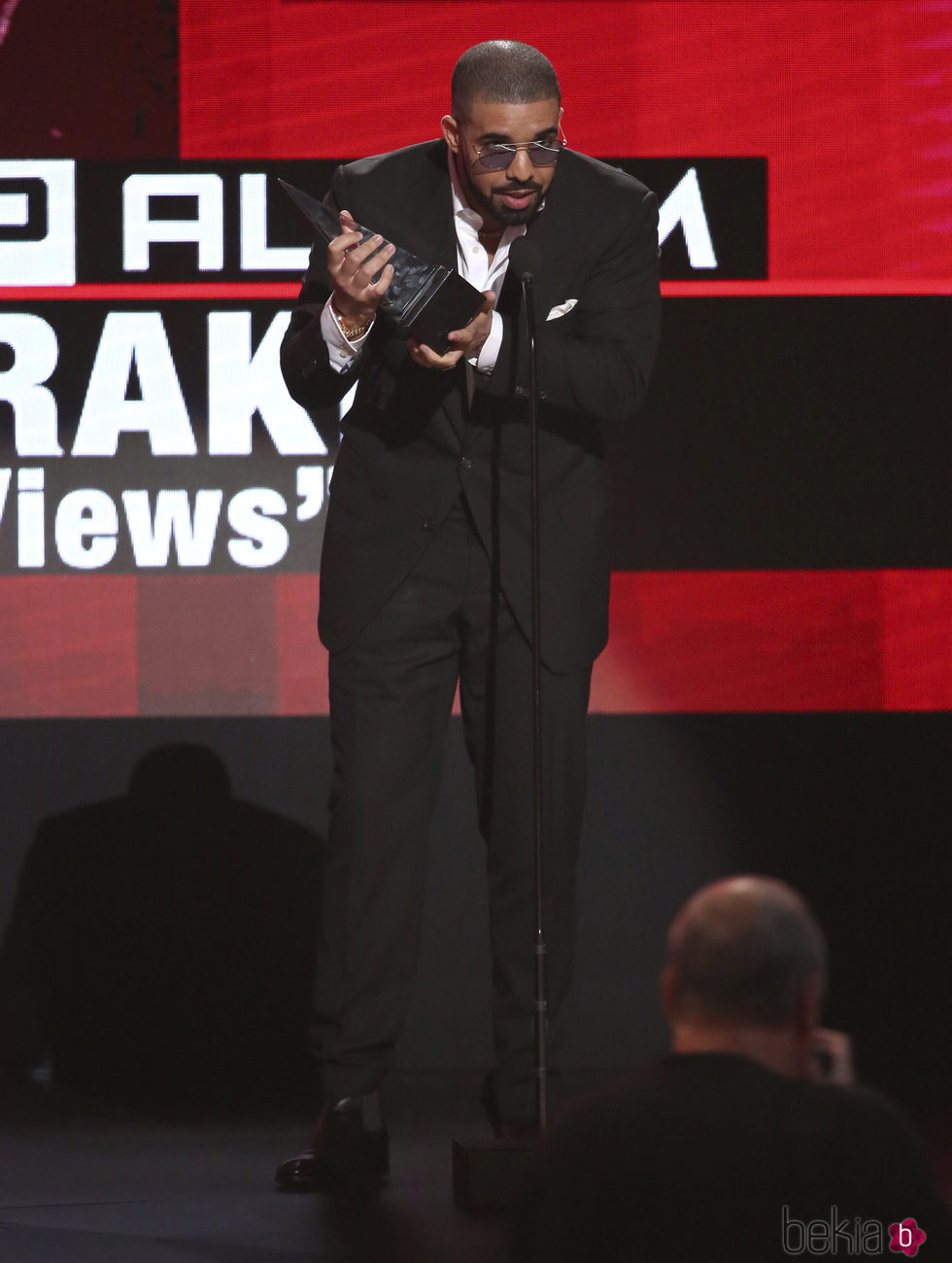 Drake en la gala de los American Music Awards 2016