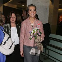 La Infanta Elena en la inauguración de la exposición 'Miradas de Madrid'
