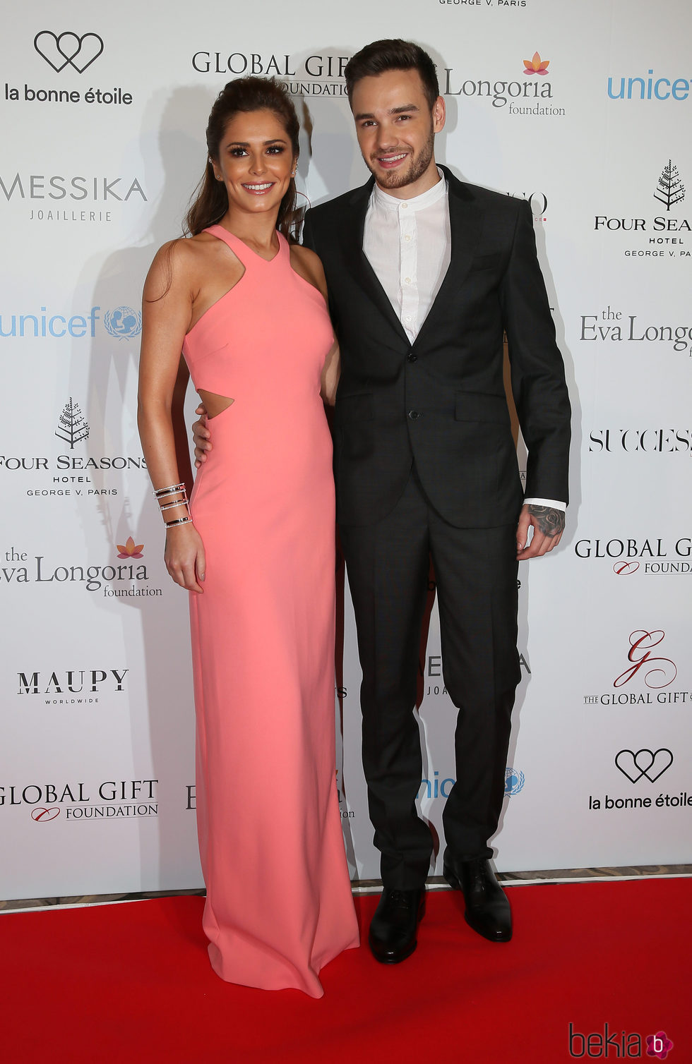 Cheryl y Liam Payne en  Gala Mundial de Regalo en París