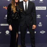 Antonio Velázquez presenta a su novia en Los40 Music Awards 2016