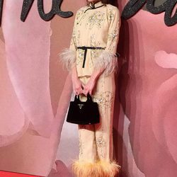 Alexa Chung en los British Fashion Awards 2016