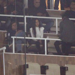 Georgina Rodriguez apoyando a Cristiano Ronaldo durante un encuentro