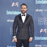 Ryan Reynolds en los Critics' Choice Awards 2017
