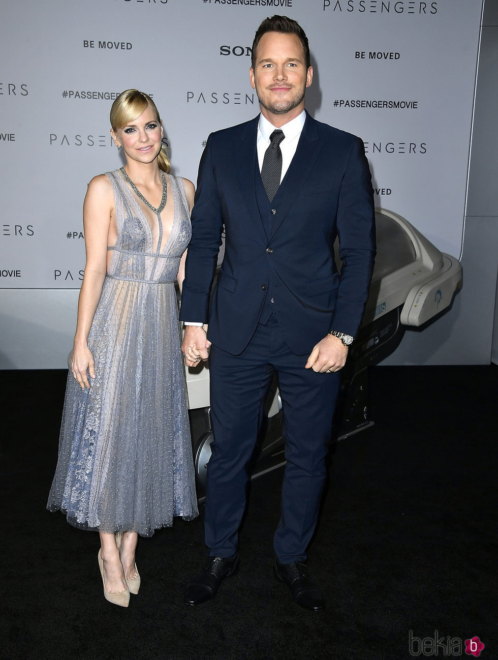 Chris Pratt y Anna Faris, cogidos de la mano en la premiere de 'Passengers'