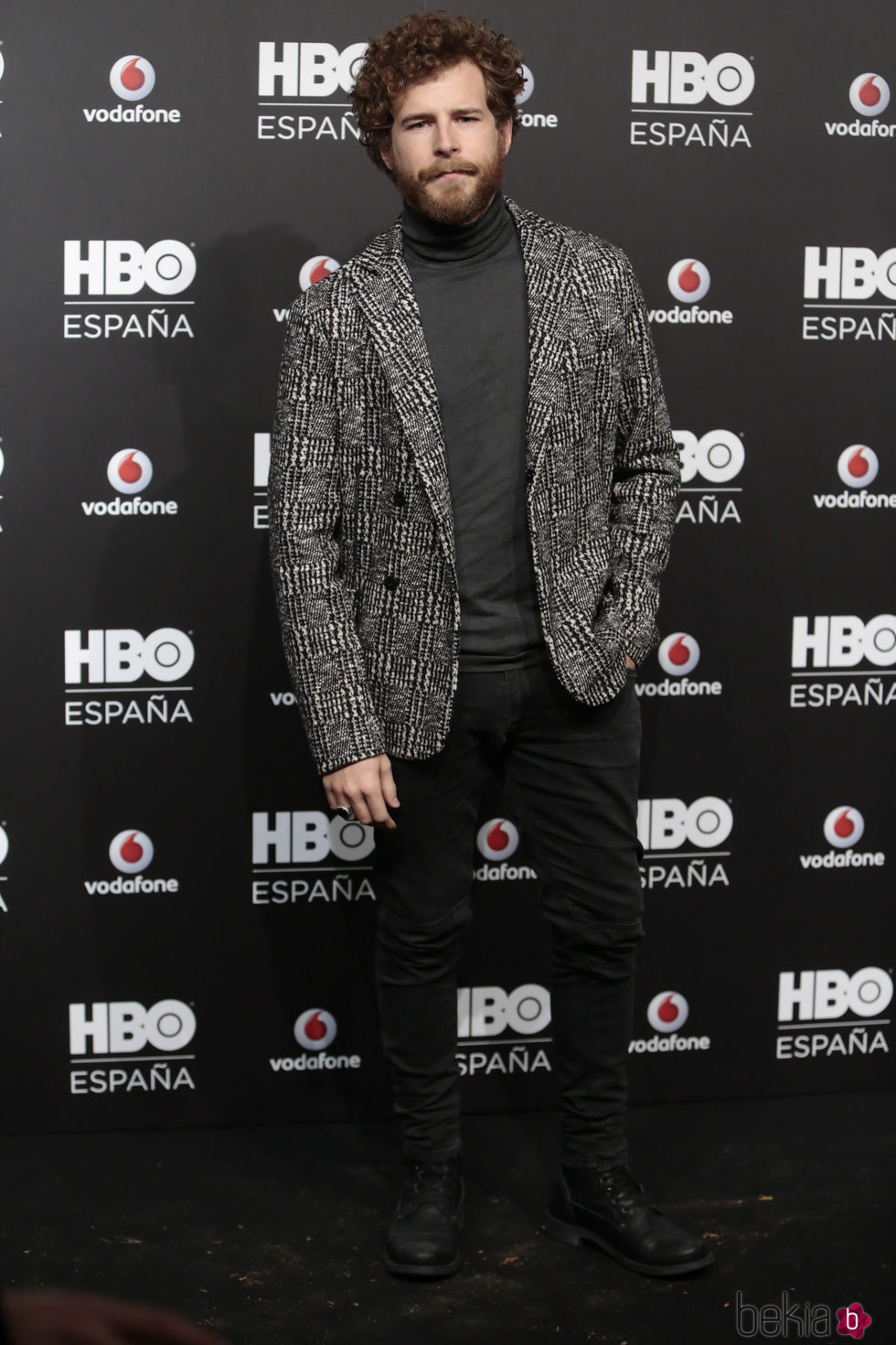 Álvaro Cervantes en la fiesta de lanzamiento de HBO en España