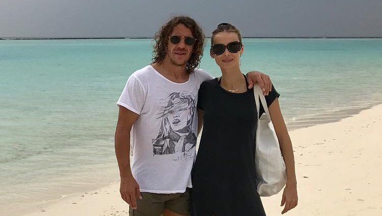 Carles Puyol  y Vanesa Lorenzo pasando la Navidad 2016 en Las Maldivas