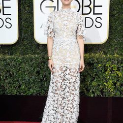 Kristen Wiig en la alfombra roja de los Globos de Oro 2017