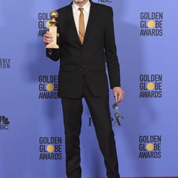 Billy Bob Thornon con su Globo de Oro 2017
