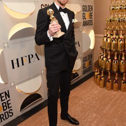 Tom Hiddleston después de la gala de los Globos de Oro 2017