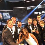 Eva Longoria con Sergio Ramos, Cristiano Ronaldo, Griezmann y otros ganadores en la gala de The Best FIFA Awards