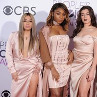 Fifth Harmony en la alfombra roja de los People's Choice Awards 2017