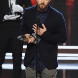 Justin Timberlake recogiendo su galardón en los People's Choice Awards 2017