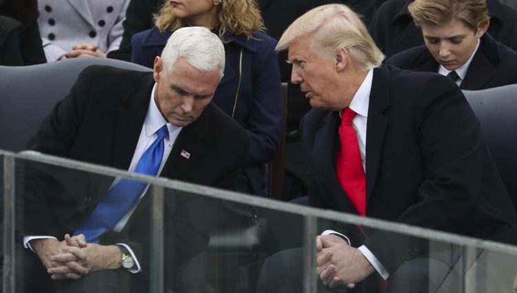 Donald Trump con el nuevo vicepresidente de Estados Unidos, MIke Pence