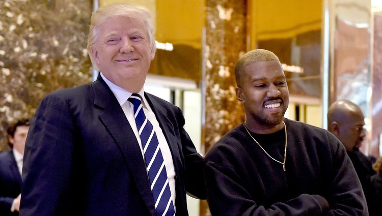 Kanye West reuniéndose con Donald Trump en Nueva York