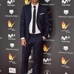 Hugo Silva en la alfombra roja de los Premios Feroz 2017