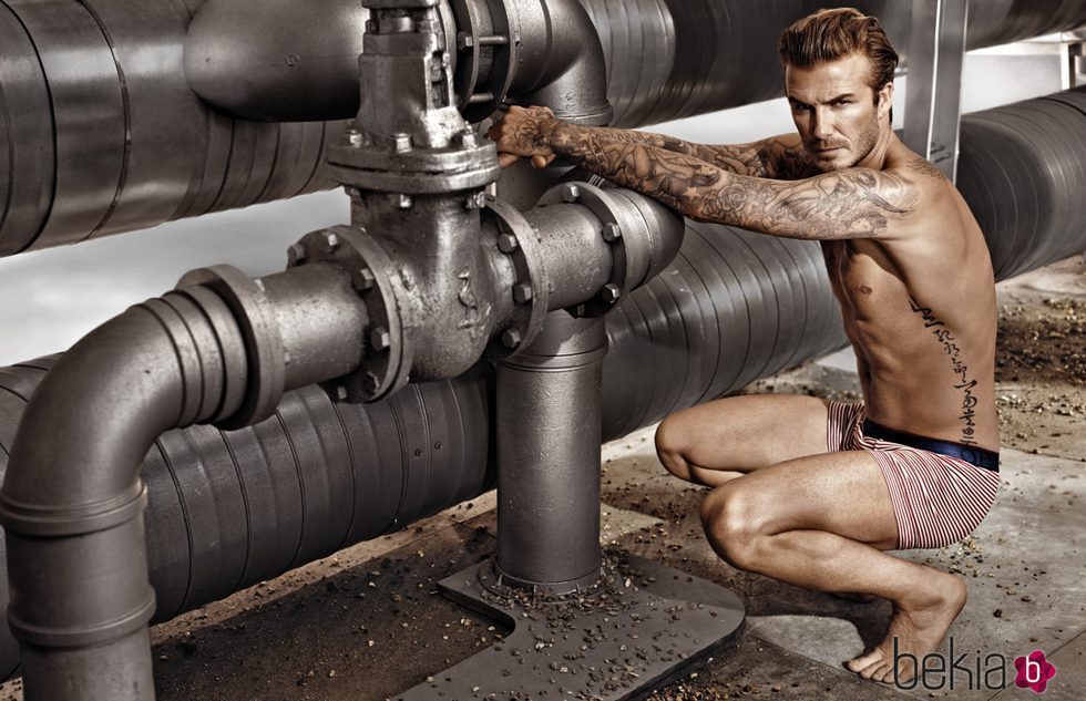 David Beckham posa en calzoncillos para la campaña Bodywear 2014 de H&M
