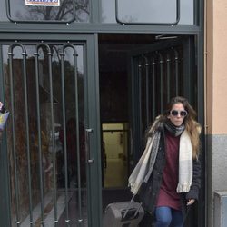 Anabel Pantoja saliendo de casa de su tía Isabel Pantoja en Madrid
