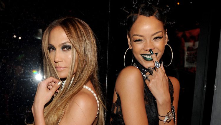 Jennifer Lopez y Rihanna en los Premios iHeartRadio 2014