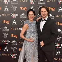 Ana Turpin y Carlos Castell en la alfombra roja de los Premios Goya 2017