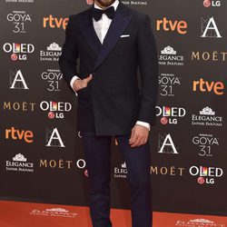 Félix Gómez en la alfombra roja de los Premios Goya 2017