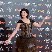 Montserrat Alcover en la alfombra roja de los Premios Goya 2017