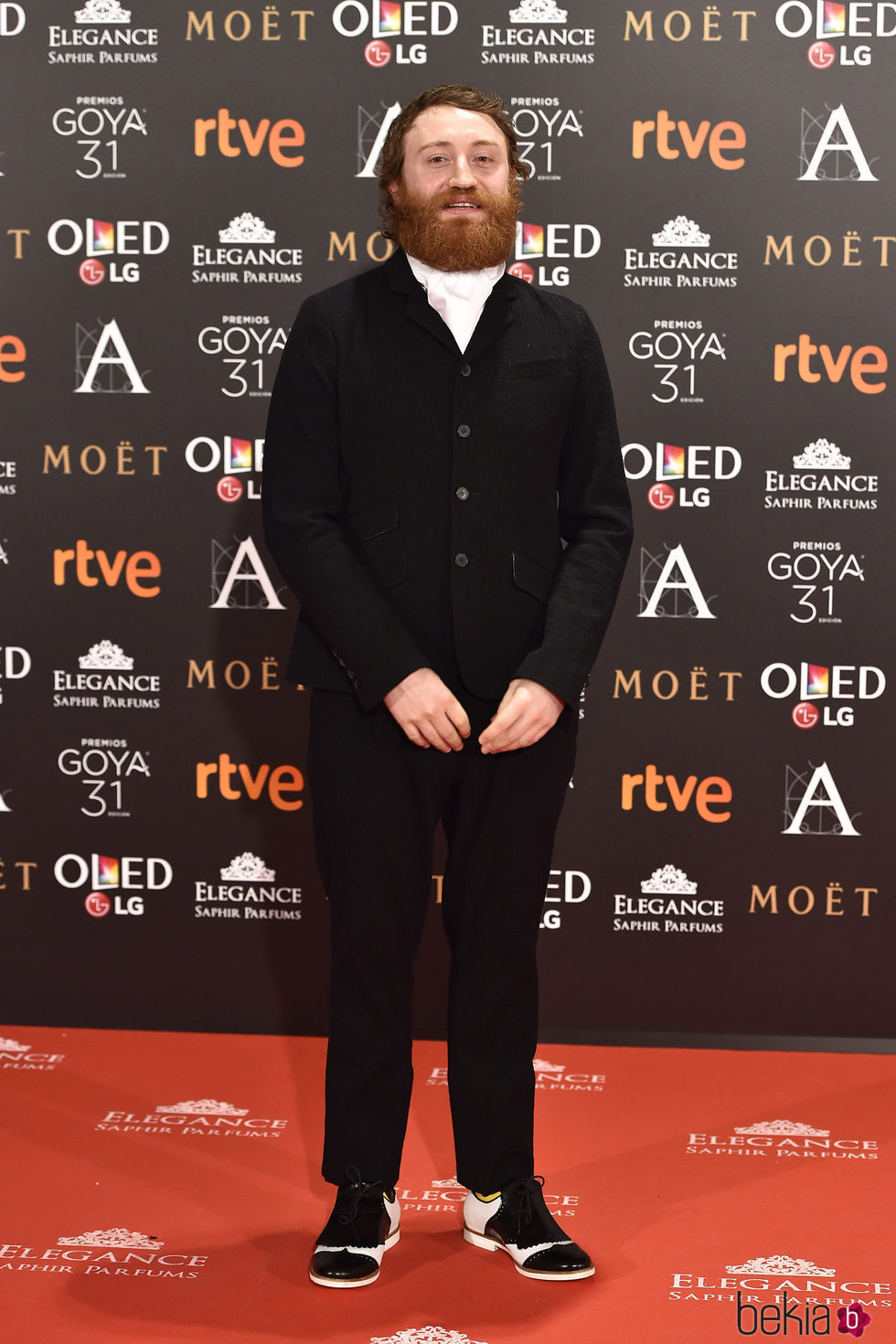 El actor Manuel Burque en la alfombra roja de los Premios Goya 2017