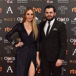 Carola Baleztena y Emiliano Suarez en la alfombra roja de los Premios Goya 2017