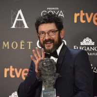Manolo Solo posa con su Goya a Mejor Actor de Reparto