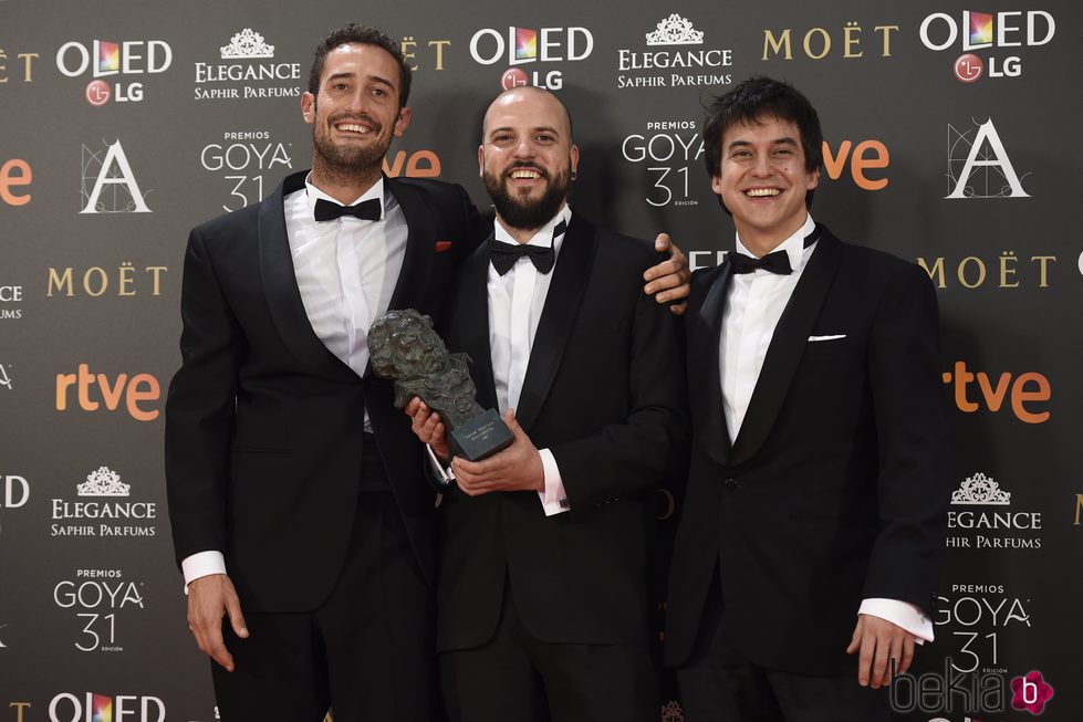 El director Guillermo García López con su Goya a Mejor Película Documental