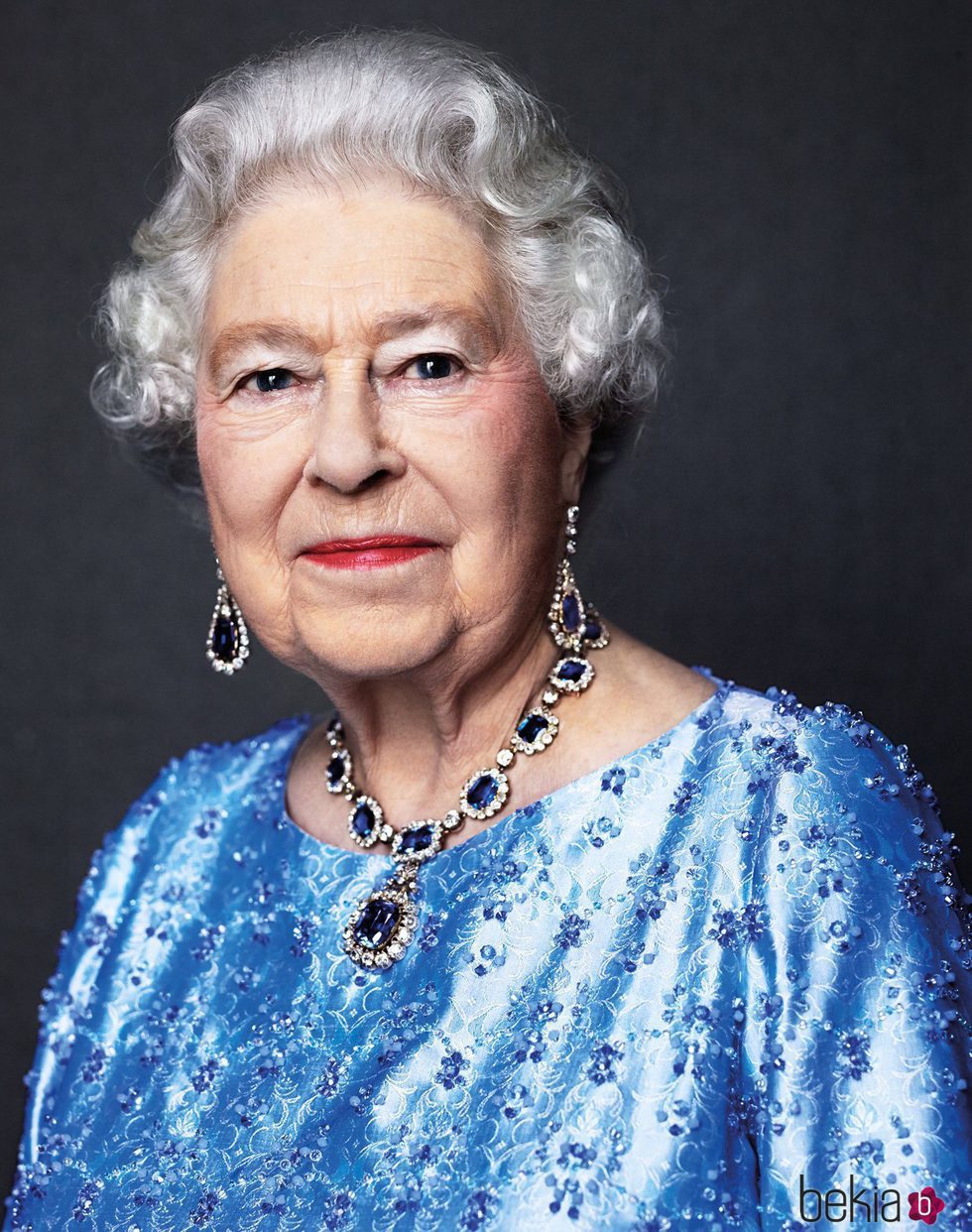 La Reina Isabel celebra sus 65 años en el Trono