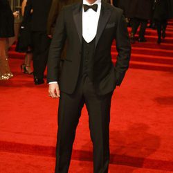 Luke Evans en la alfombra roja de los Premios Bafta 2017